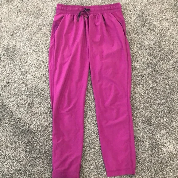 Lululemon pants - Picture 1 of 4